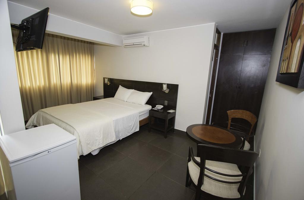 Hotel Boulevard Plaza Pucallpa Exterior foto